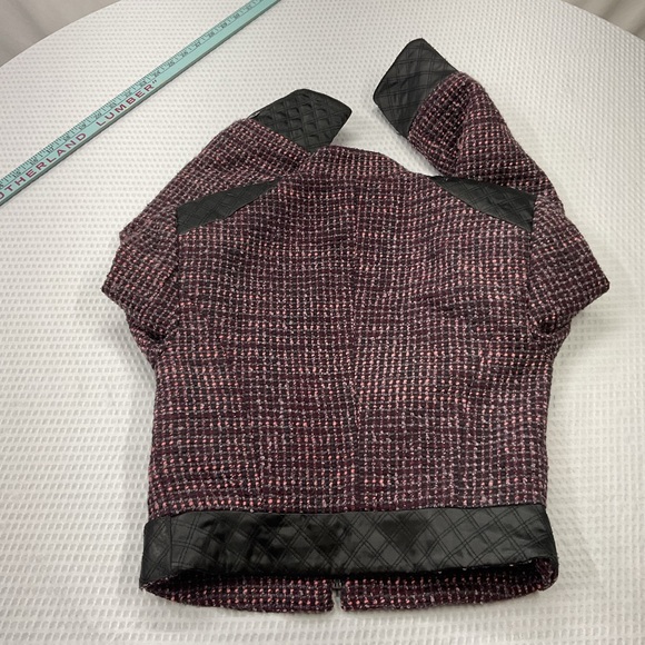 bebe Burgundy Tweed Cropped Jacket with Black Quilted Accents - Picture 2 of 9